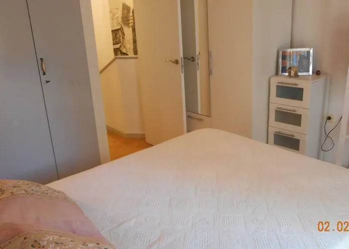 Duplex Calas Blancas טורבייחה